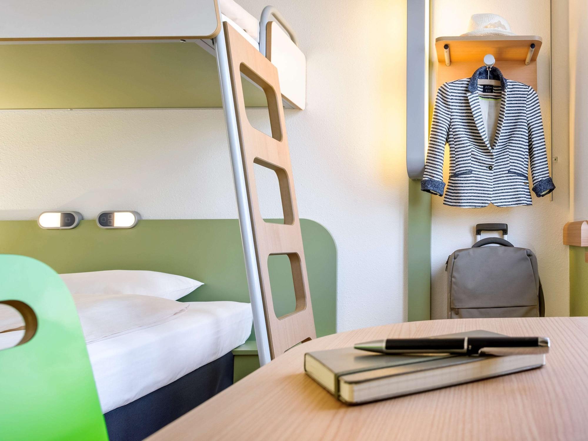 Ibis Budget Hyères Exterior foto